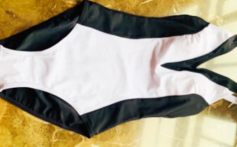 Ӿ�����洩ʲô��(n��i)����