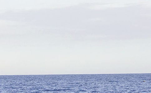 ����Ʒ���󺣌�������300��3ƪ