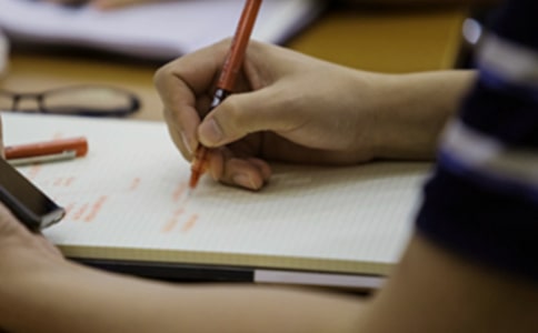 �������Ӗ(x��n)���x��ЅR��15ƪ