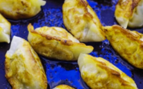 包餃子過(guò)程的作文