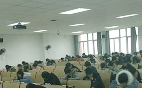 實(shí)用的考試反思作文300字匯編10篇