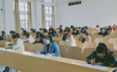 ��������ԇ��˼����300��7ƪ