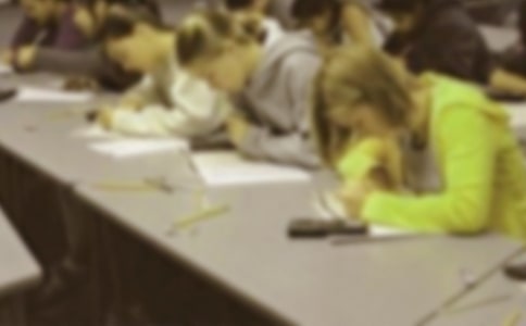 期末考試表彰講話稿范文