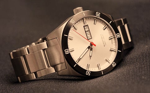 �ֱ����N�~