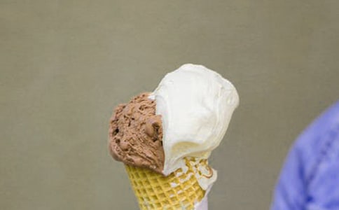 �x��ţ��ѝ�����졷�и�