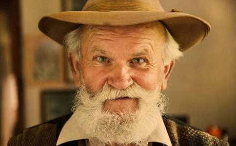 �o����?sh��)�һ���?/></p><h2>�����o����?sh��)�һ���?ƪ1</h2><p>�H�۵Ġ�����</p><p>�������,�þÛ]Ҋ����,�����wһ��߀�ð�.</p><p>��������,�����һ����ʹ�Һܿ���.�Һ����҂�(g��)���f�f,�����܇������ƺ����Ҳ�����,���,���뵽����,ϣ���㿴���ź�,�ܼ��r(sh��)����,����ָ�c(di��n)�Խ�.</p><p>�����ԏ��҂��W(xu��)��(x��)���n��[[���֮��(zh��n)]]��,�Ҿ�������[[�������x]],�����Ҿ��Ұְֽo���I,�ְ��f���������,�D�r(sh��)����ϲ����.���ڕ������ҵ���������ζ�Ŀ�������,���еĄ����鹝(ji��)����ʹ�ҿ�����V����,�Еr(sh��)�������`�r(sh��)��Ҳ�ڿ�,�������S�����ҵ��n���Ļ�����.</p><p>����һ������,�����ڿ�[[�������x]]-����ʮ���صĕr(sh��)��,ͻȻ���������M(j��n)���W늰㌢������ĕ��Z���^ȥ,������f;������һ��ֻ֪�����n���x��,�W(xu��)��(x��)�ɿ���ô�õ�����.�����Ҽ�æ���q���f�����n���x��߀���ǿ��������ҵ�֪�R.�������ǟoՓ����ô���,����߀�ǰѕ��ղ�����,��Ҫ�ҿ�.���������xȥ����Ӱ,�ۜIֱ���ۿ�����D(zhu��n)�D(zhu��n).</p><p>�����������n���x������e(cu��)�ˆ�?Ո����Ÿ��V��.</p><p>����ף��</p><p>�������w����,�f������</p><p style=