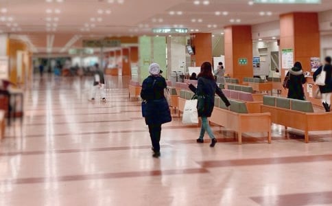 醫(yī)院副院長的述職述廉報告