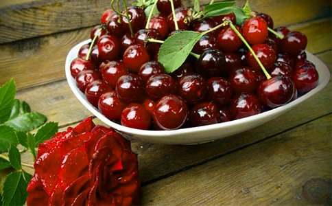 關(guān)于摘櫻桃的作文模板