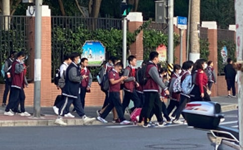 �P(gu��n)�ڳ��ЌW(xu��)����ӛ���\��ƪ