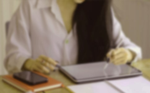 白領(lǐng)藍(lán)領(lǐng)的含義和區(qū)別