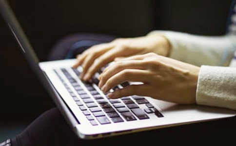 �ҕ������Ƹ�ú�ͬ