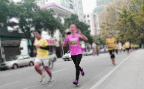 長跑比賽學(xué)生作文