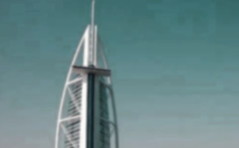 迪拜街頭風(fēng)光作文