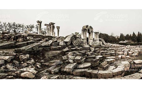 挺立在孤獨失敗與屈辱的廢墟上讀后感3篇