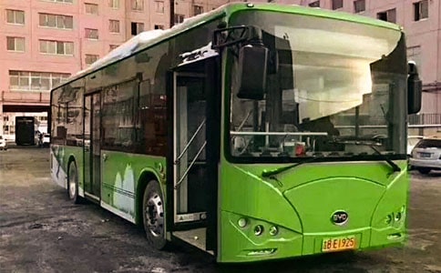 ����܇(ch��)�ϵĸЄ�(d��ng)����