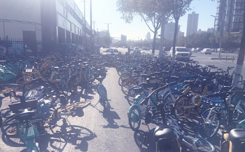 �P(gu��n)�ڹ����܇���ģ�ͨ��27ƪ��