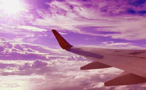 航班離港過程DEDS隨機分析