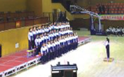 �Ҹ�У�@�ϳ���ِ������400��