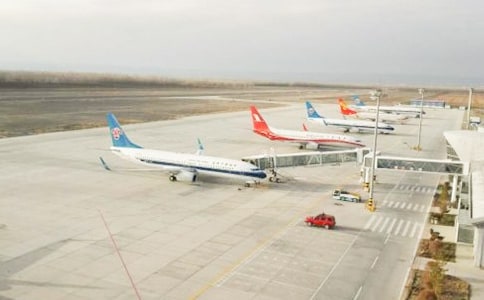 �׶��C(j��)��(ch��ng)�w�������Ļ�ɫ�^(q��)�g�A(y��)�y(c��)