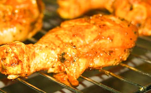 搶吃雞腿小學(xué)生作文(精選5篇)