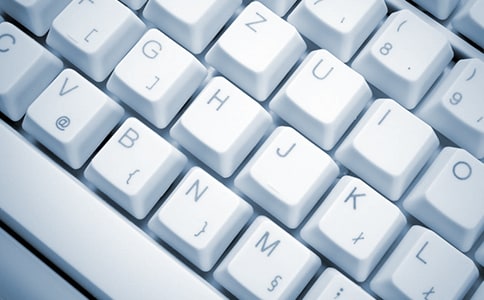 小學(xué)四年級作文:筆和鍵盤