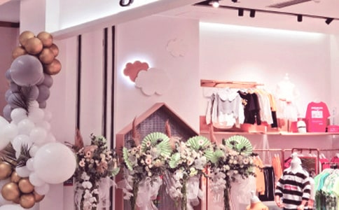 最新飯店開業(yè)典禮店長(zhǎng)致辭范文