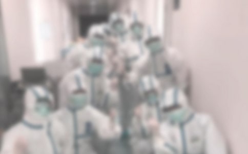 ����Ӣ���¾�����