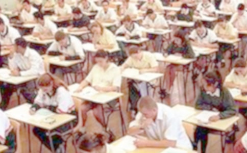 ȫ��Ӌ��C(j��)�ȼ���ԇ�ļ��Pԇԇ�}��(��)