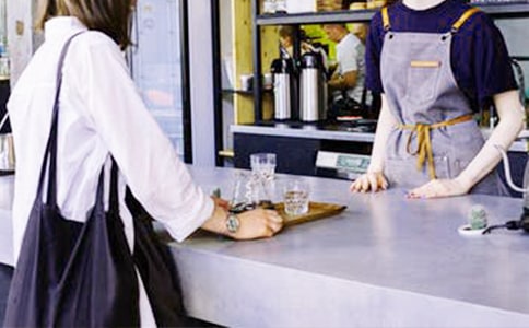 《接待客人》教學(xué)設(shè)計(jì)