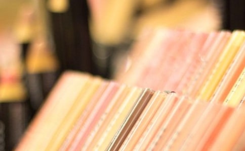 �ڼtЧ��(y��ng)�¸�����ý�I(y��)�l(f��)չ��(du��)�߷���