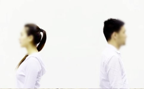 描寫人心冷漠的句子