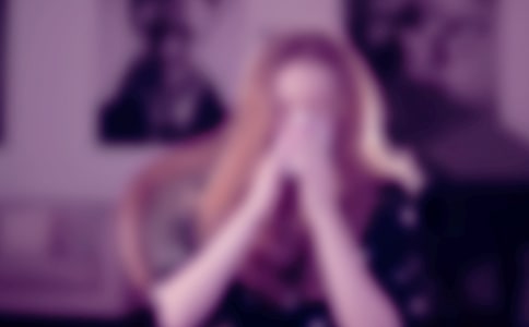 С�����������}������