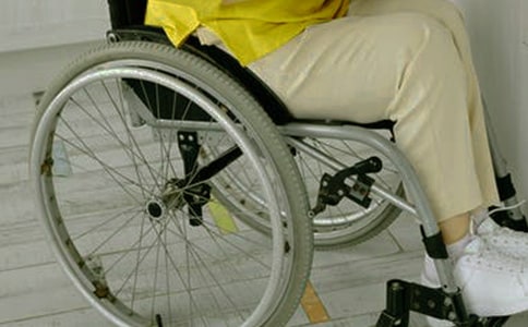 品《輪椅上的霍金》有感300字