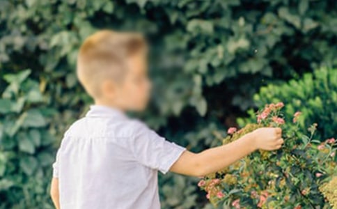 堅(jiān)強(qiáng)的男孩馬鵬飛(轉(zhuǎn)載)