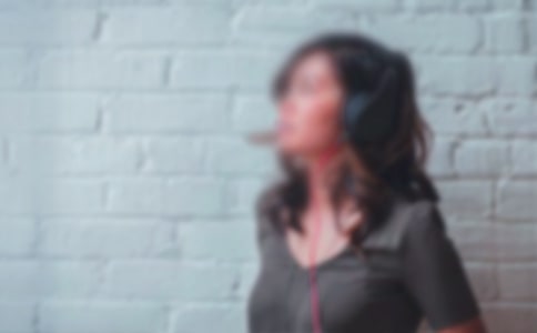 ���L(zh��ng)���ĵ�Ů�˷�Ȣ���ɣ�