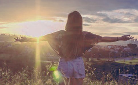 Ů�Ի����õĠ�B(t��i)��(j��ng)�����