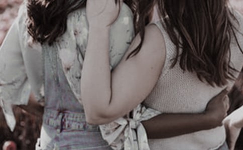 ��ü,��һ��(g��)������Ů��ɢ��