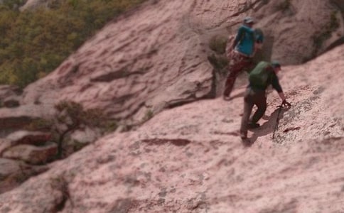 �B��(qi��ng)����ɽ������