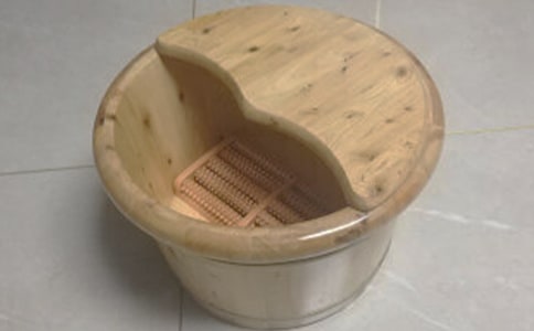 夏天什么時(shí)候泡腳最好呢