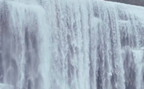 游青龍瀑布作文