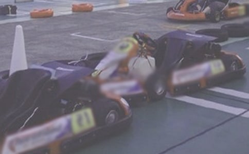 玩遙控賽車的作文