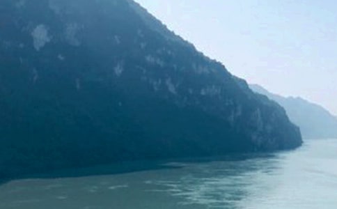 關(guān)于三峽導(dǎo)游詞2篇(精品)