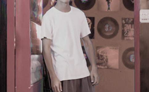 關于向上吧少年作文