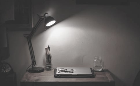 深夜未央作文550字