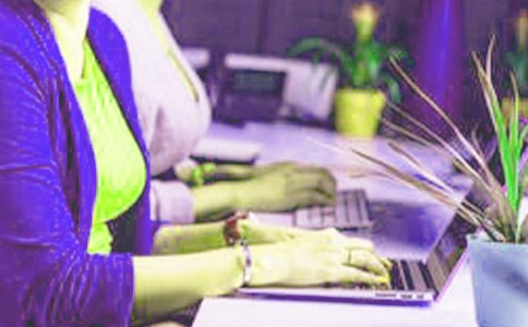 �zӰ��(sh��)��(x��)�ĵ�(�R��15ƪ)