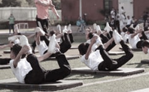 體育游戲在中學體育教學中的應用論文