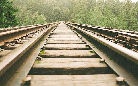 ��һ��100�����L���F܉����ÿ��1���ַ�һ�l�Mľ��Ո�����Ўחl�Mľ��