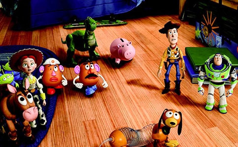 小班體育教案:拖拉玩具真好玩_小班體育教案