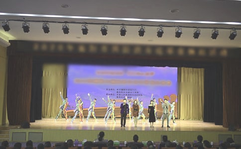 學(xué)校文藝演出節(jié)目串詞