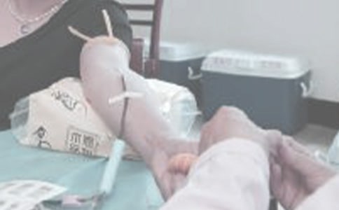 世界獻(xiàn)血者日無償獻(xiàn)血倡議書